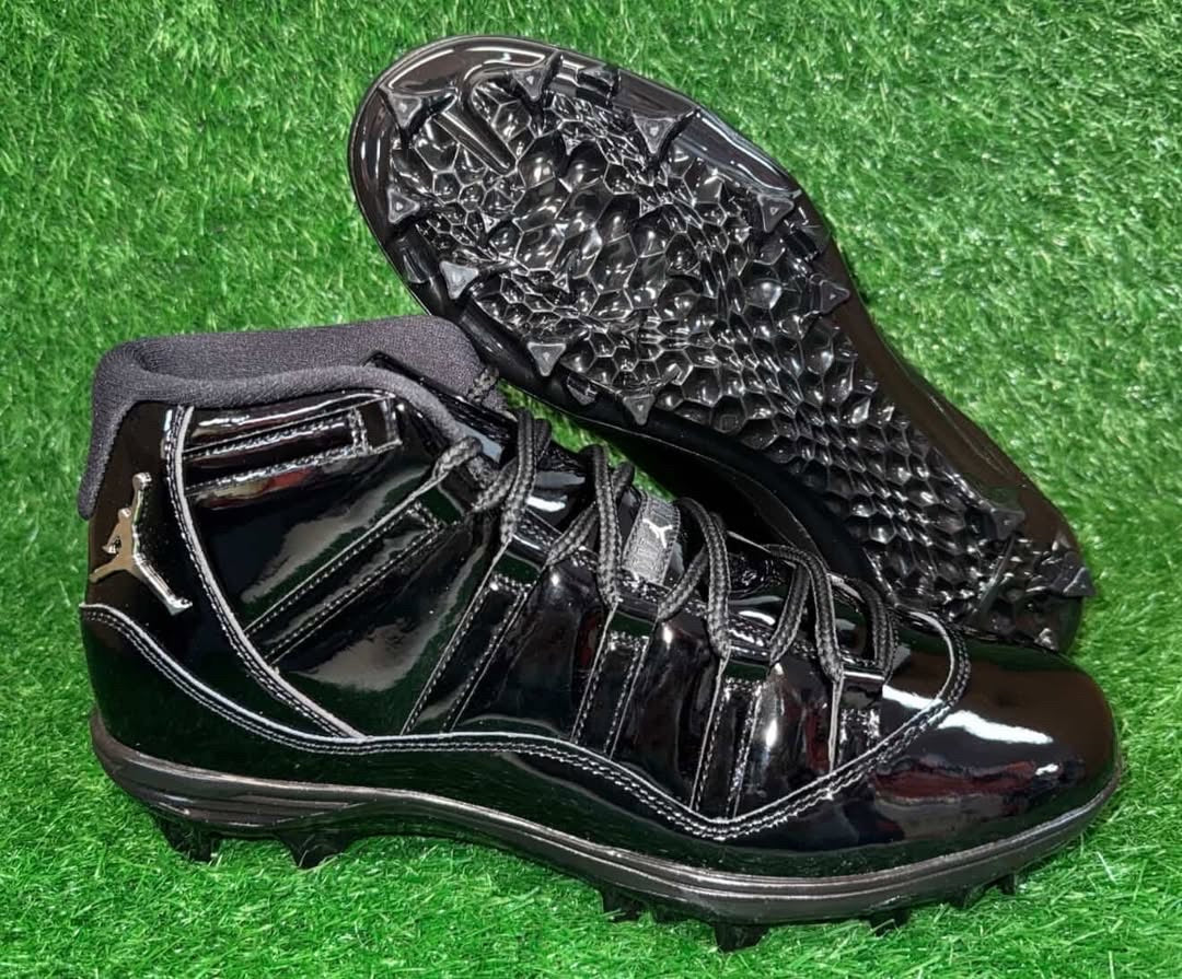 Jordan 11 Cleats