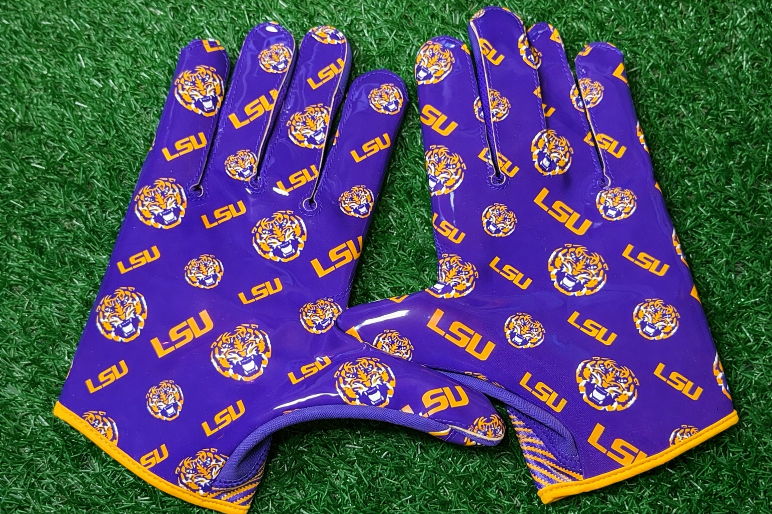 LSU Football Gloves